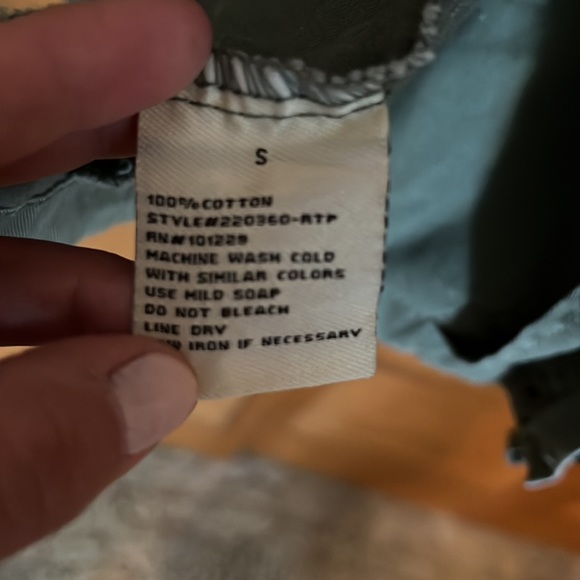 Green Utility Vest - Picture 5 of 6